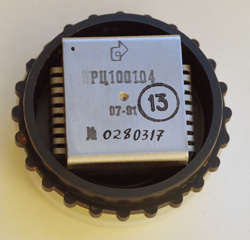 RC100104 bubble memory module