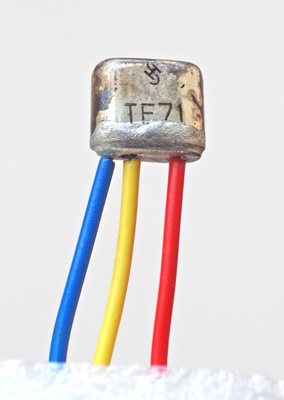 Siemens TF71 transistor