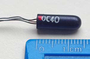 OC4O transistor